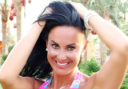 Naughty mature woman SexyAura with big passionate eyes demonstrates her body.